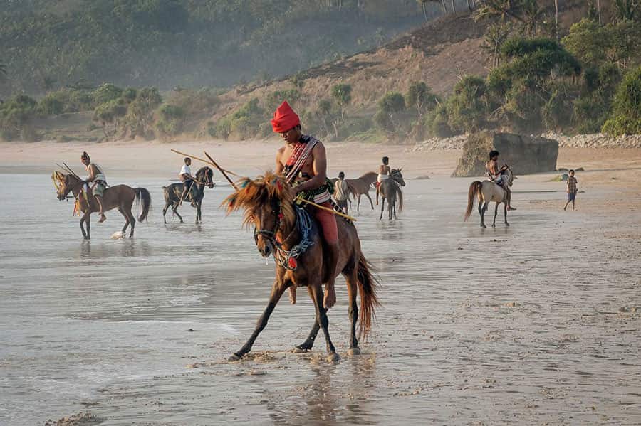 sumba-culture-2